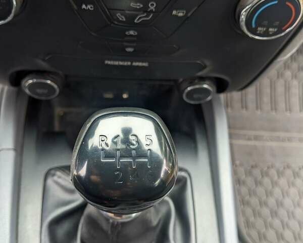 Белый Форд Рейнджер, объемом двигателя 2.2 л и пробегом 227 тыс. км за 17000 $, фото 26 на Automoto.ua