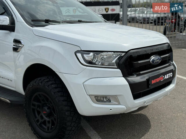 Белый Форд Рейнджер, объемом двигателя 2.2 л и пробегом 200 тыс. км за 19900 $, фото 4 на Automoto.ua
