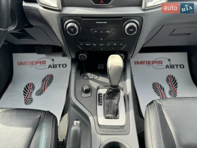 Белый Форд Рейнджер, объемом двигателя 2.2 л и пробегом 200 тыс. км за 19900 $, фото 17 на Automoto.ua