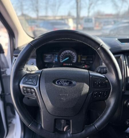 Белый Форд Рейнджер, объемом двигателя 2.26 л и пробегом 140 тыс. км за 26500 $, фото 13 на Automoto.ua