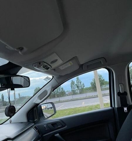 Білий Форд Рейнджер, об'ємом двигуна 2 л та пробігом 149 тис. км за 27000 $, фото 7 на Automoto.ua