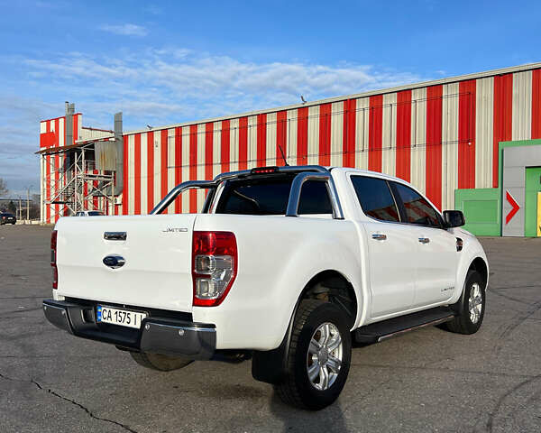 Белый Форд Рейнджер, объемом двигателя 2 л и пробегом 165 тыс. км за 32000 $, фото 3 на Automoto.ua