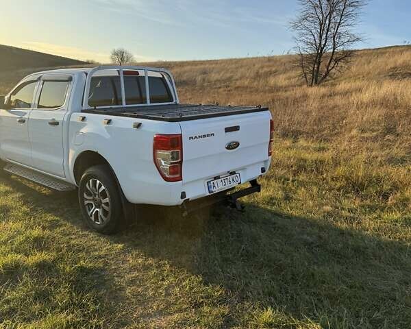 Білий Форд Рейнджер, об'ємом двигуна 2 л та пробігом 217 тис. км за 23000 $, фото 1 на Automoto.ua