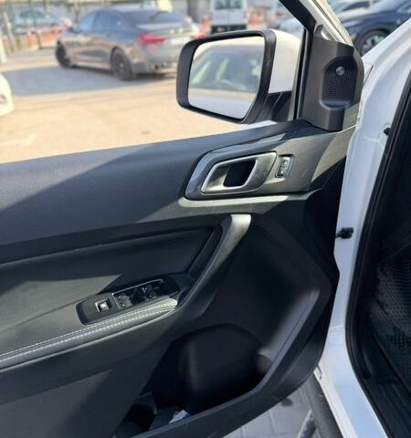 Белый Форд Рейнджер, объемом двигателя 2.26 л и пробегом 140 тыс. км за 26500 $, фото 22 на Automoto.ua