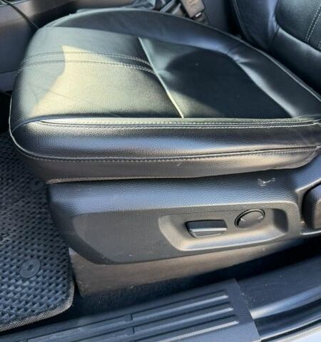 Белый Форд Рейнджер, объемом двигателя 2.26 л и пробегом 140 тыс. км за 26500 $, фото 17 на Automoto.ua