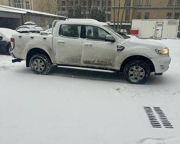 Білий Форд Рейнджер, об'ємом двигуна 2 л та пробігом 147 тис. км за 29000 $, фото 6 на Automoto.ua