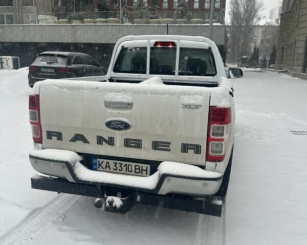 Білий Форд Рейнджер, об'ємом двигуна 2 л та пробігом 147 тис. км за 29000 $, фото 3 на Automoto.ua