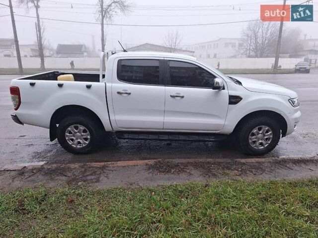 Білий Форд Рейнджер, об'ємом двигуна 2 л та пробігом 225 тис. км за 26500 $, фото 2 на Automoto.ua