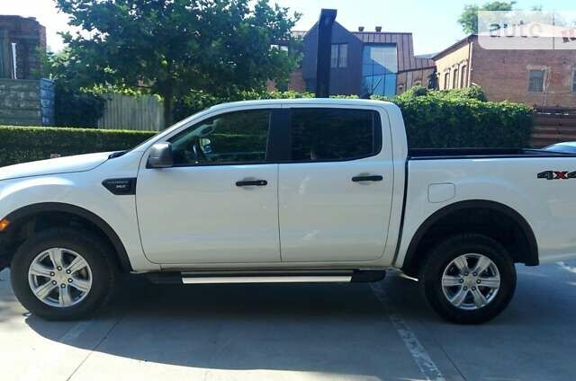 Белый Форд Рейнджер, объемом двигателя 2.3 л и пробегом 63 тыс. км за 29000 $, фото 2 на Automoto.ua