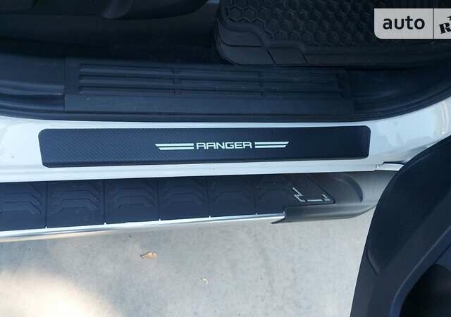Белый Форд Рейнджер, объемом двигателя 2.3 л и пробегом 63 тыс. км за 29000 $, фото 8 на Automoto.ua