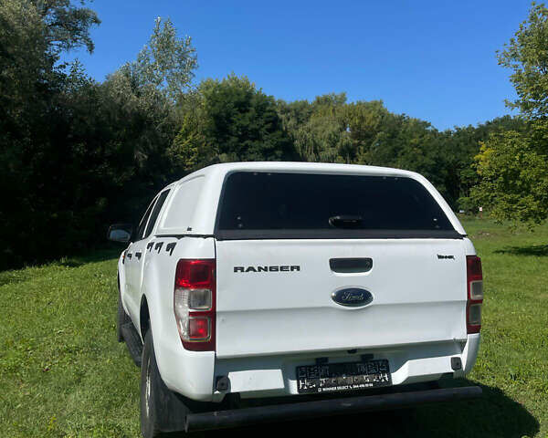 Белый Форд Рейнджер, объемом двигателя 2 л и пробегом 135 тыс. км за 23900 $, фото 1 на Automoto.ua