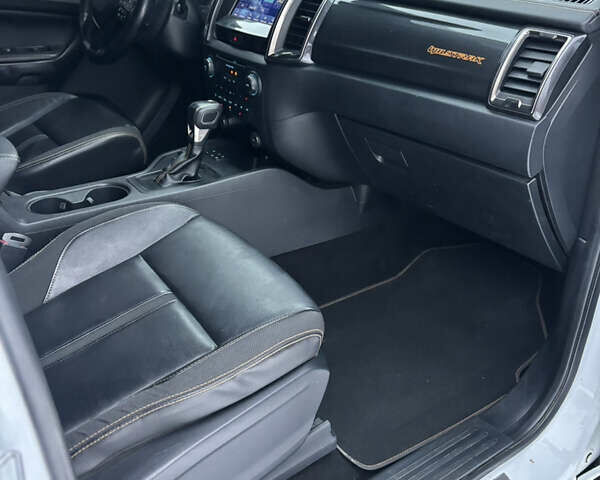 Белый Форд Рейнджер, объемом двигателя 2 л и пробегом 242 тыс. км за 27500 $, фото 13 на Automoto.ua