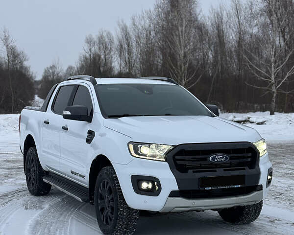 Белый Форд Рейнджер, объемом двигателя 2 л и пробегом 242 тыс. км за 27500 $, фото 2 на Automoto.ua