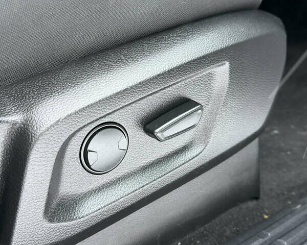 Белый Форд Рейнджер, объемом двигателя 2.3 л и пробегом 79 тыс. км за 22800 $, фото 10 на Automoto.ua