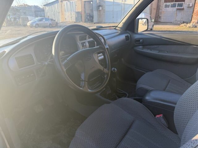 Бежевый Форд Рейнджер, объемом двигателя 2.5 л и пробегом 226 тыс. км за 4000 $, фото 6 на Automoto.ua