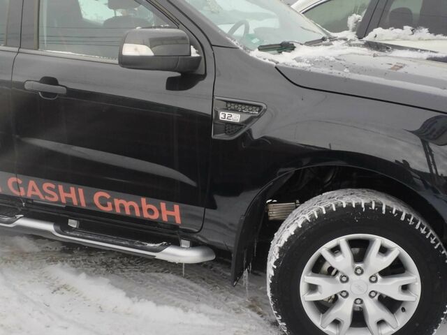 Черный Форд Рейнджер, объемом двигателя 3.2 л и пробегом 174 тыс. км за 17000 $, фото 5 на Automoto.ua