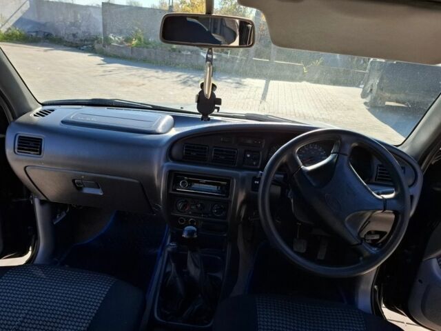 Черный Форд Рейнджер, объемом двигателя 2.5 л и пробегом 182 тыс. км за 4000 $, фото 6 на Automoto.ua