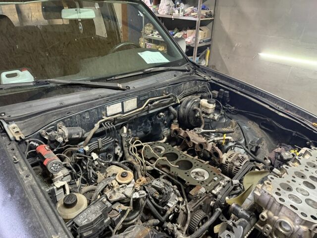 Чорний Форд Рейнджер, об'ємом двигуна 0 л та пробігом 200 тис. км за 3700 $, фото 13 на Automoto.ua