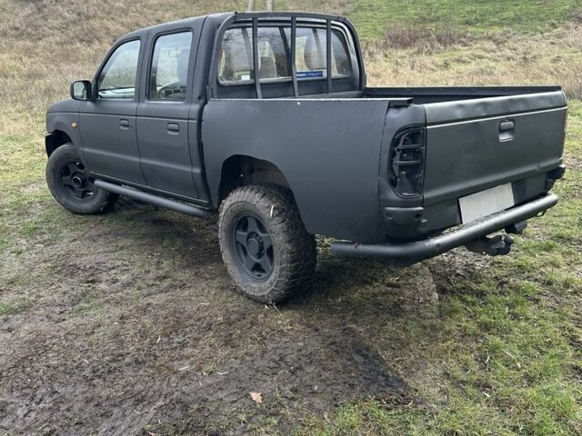 Чорний Форд Рейнджер, об'ємом двигуна 2.5 л та пробігом 164 тис. км за 3350 $, фото 2 на Automoto.ua