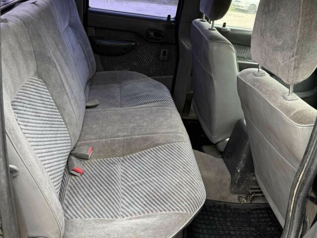 Чорний Форд Рейнджер, об'ємом двигуна 2.5 л та пробігом 180 тис. км за 3800 $, фото 7 на Automoto.ua