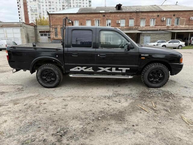 Чорний Форд Рейнджер, об'ємом двигуна 2.5 л та пробігом 180 тис. км за 3800 $, фото 5 на Automoto.ua