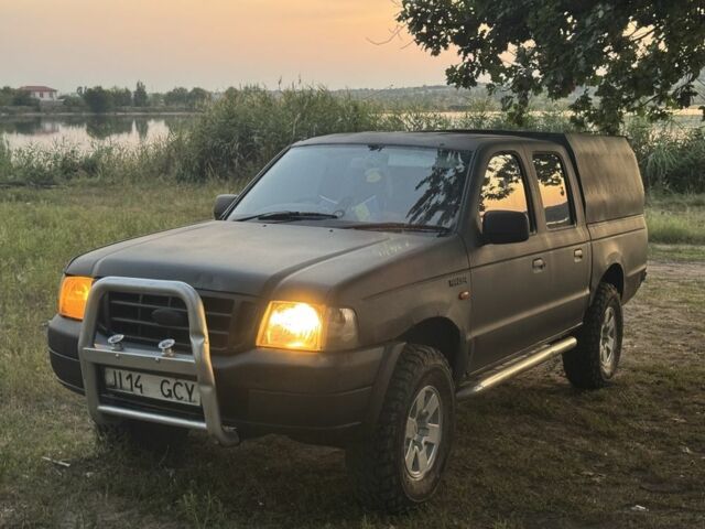 Чорний Форд Рейнджер, об'ємом двигуна 2.5 л та пробігом 149 тис. км за 3402 $, фото 4 на Automoto.ua