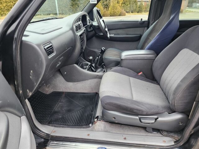 Черный Форд Рейнджер, объемом двигателя 2.5 л и пробегом 191 тыс. км за 6341 $, фото 15 на Automoto.ua