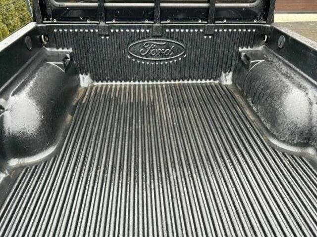 Черный Форд Рейнджер, объемом двигателя 2.5 л и пробегом 242 тыс. км за 2800 $, фото 9 на Automoto.ua