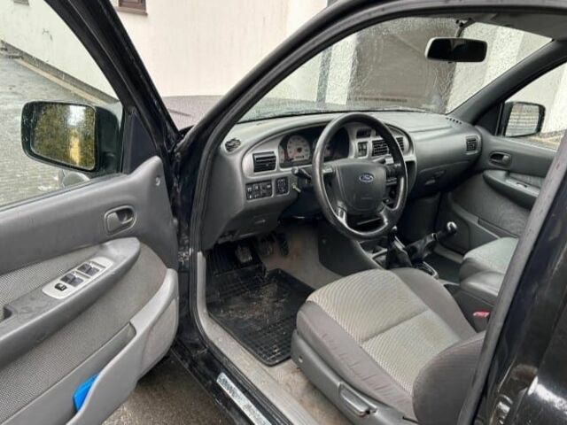 Черный Форд Рейнджер, объемом двигателя 2.5 л и пробегом 242 тыс. км за 2800 $, фото 8 на Automoto.ua