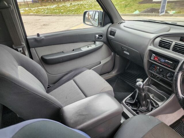 Черный Форд Рейнджер, объемом двигателя 2.5 л и пробегом 191 тыс. км за 6341 $, фото 13 на Automoto.ua