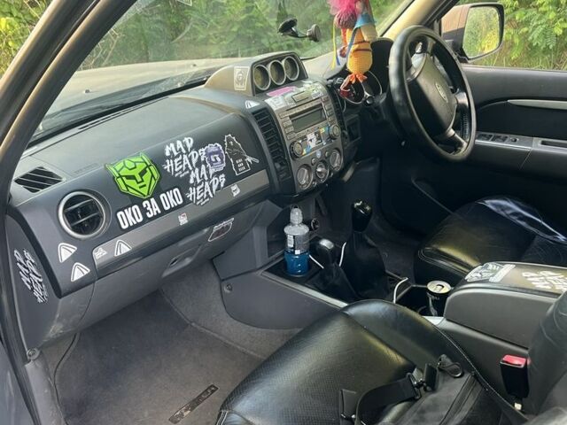 Чорний Форд Рейнджер, об'ємом двигуна 0 л та пробігом 240 тис. км за 5753 $, фото 5 на Automoto.ua