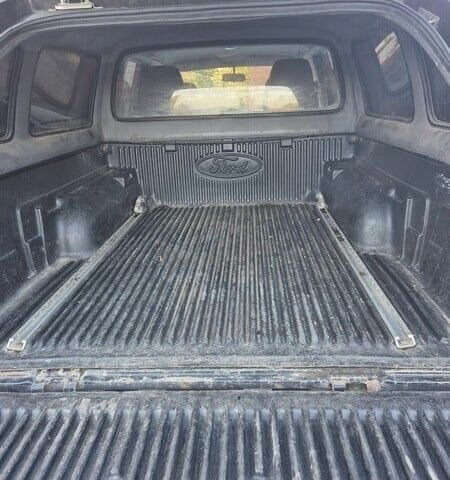 Чорний Форд Рейнджер, об'ємом двигуна 2.5 л та пробігом 253 тис. км за 2700 $, фото 11 на Automoto.ua