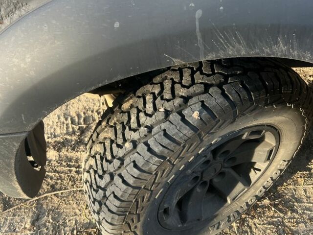 Чорний Форд Рейнджер, об'ємом двигуна 0 л та пробігом 240 тис. км за 5753 $, фото 4 на Automoto.ua