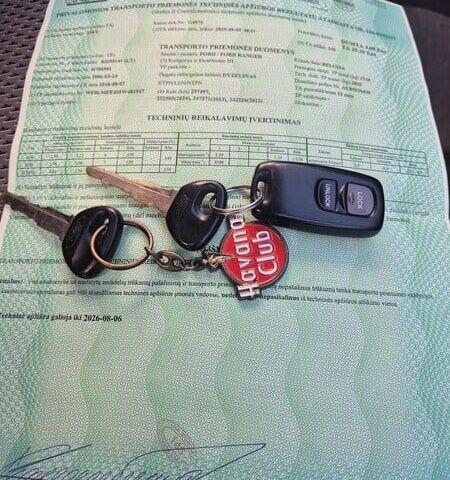 Черный Форд Рейнджер, объемом двигателя 2.5 л и пробегом 238 тыс. км за 2600 $, фото 12 на Automoto.ua