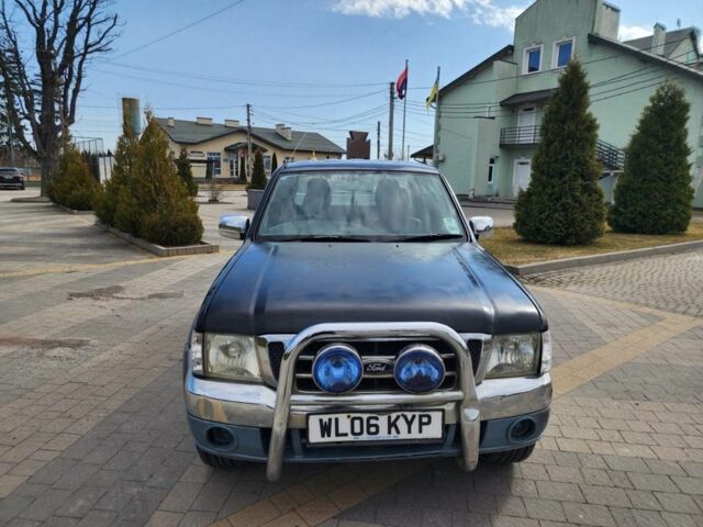 Черный Форд Рейнджер, объемом двигателя 2.5 л и пробегом 120 тыс. км за 6341 $, фото 3 на Automoto.ua