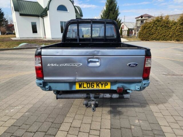 Черный Форд Рейнджер, объемом двигателя 2.5 л и пробегом 120 тыс. км за 6341 $, фото 8 на Automoto.ua