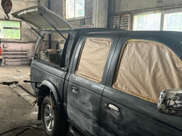 Черный Форд Рейнджер, объемом двигателя 2.5 л и пробегом 186 тыс. км за 7148 $, фото 13 на Automoto.ua