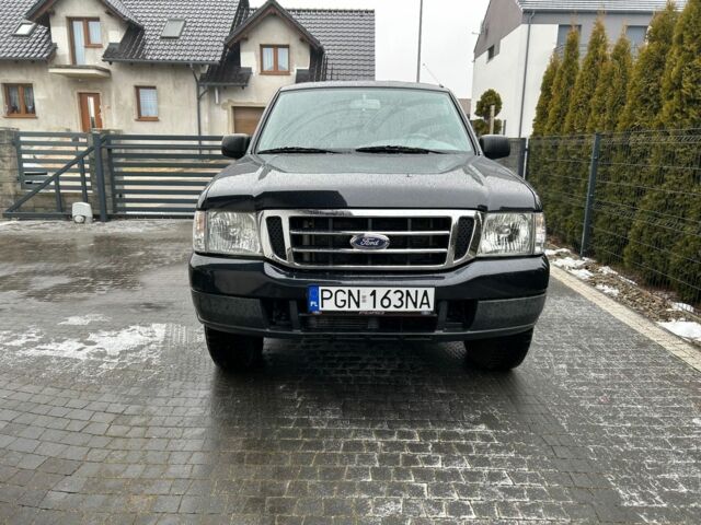 Черный Форд Рейнджер, объемом двигателя 2.5 л и пробегом 268 тыс. км за 2350 $, фото 3 на Automoto.ua