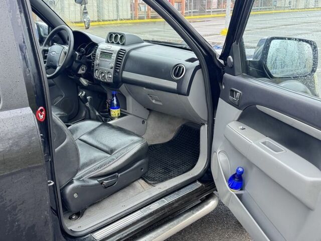 Черный Форд Рейнджер, объемом двигателя 2.5 л и пробегом 360 тыс. км за 7200 $, фото 9 на Automoto.ua