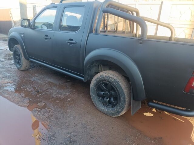 Чорний Форд Рейнджер, об'ємом двигуна 2.5 л та пробігом 300 тис. км за 5700 $, фото 1 на Automoto.ua