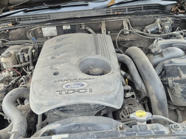 Черный Форд Рейнджер, объемом двигателя 2.5 л и пробегом 170 тыс. км за 4800 $, фото 5 на Automoto.ua