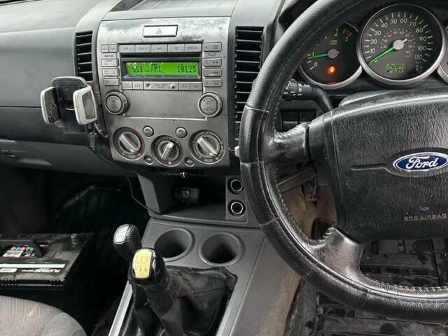 Чорний Форд Рейнджер, об'ємом двигуна 2.5 л та пробігом 200 тис. км за 7065 $, фото 7 на Automoto.ua