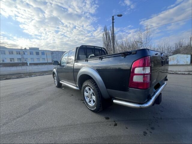 Черный Форд Рейнджер, объемом двигателя 2.5 л и пробегом 278 тыс. км за 6999 $, фото 6 на Automoto.ua