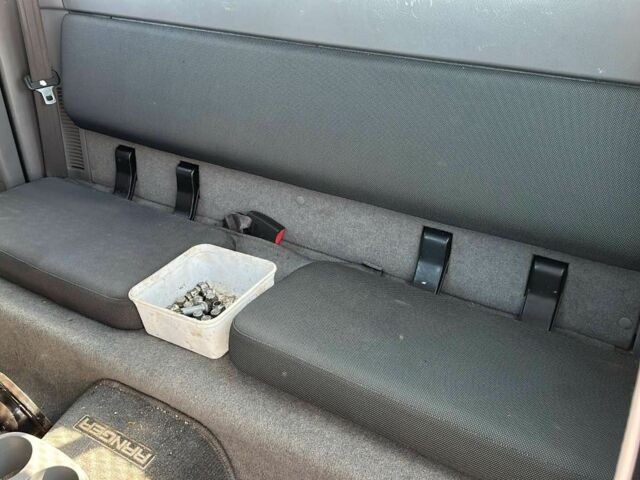 Чорний Форд Рейнджер, об'ємом двигуна 2 л та пробігом 189 тис. км за 4500 $, фото 3 на Automoto.ua