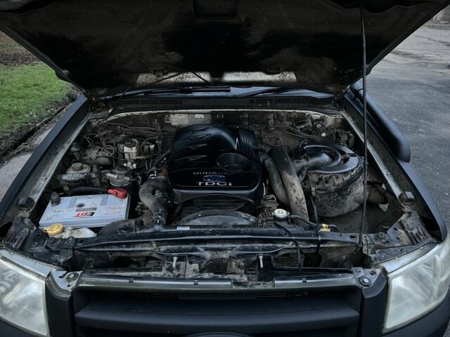 Черный Форд Рейнджер, объемом двигателя 2.5 л и пробегом 231 тыс. км за 5200 $, фото 10 на Automoto.ua