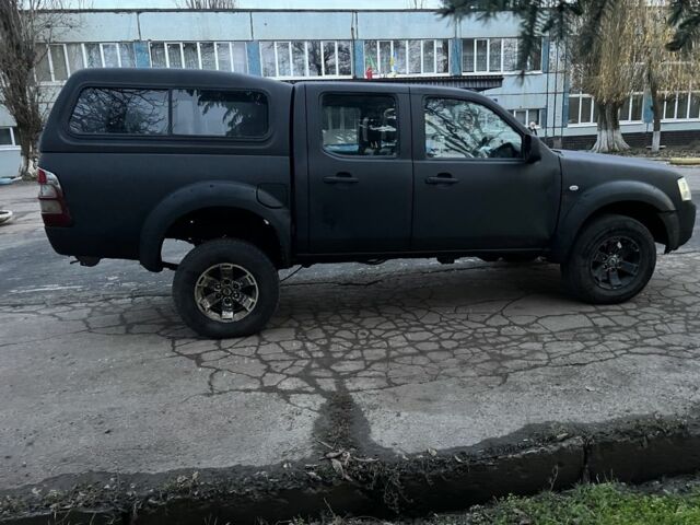 Черный Форд Рейнджер, объемом двигателя 2.5 л и пробегом 231 тыс. км за 5200 $, фото 8 на Automoto.ua