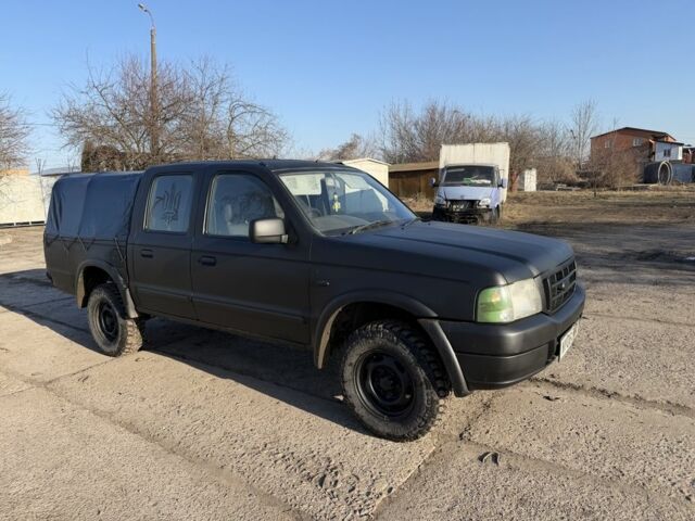 Черный Форд Рейнджер, объемом двигателя 2.5 л и пробегом 118 тыс. км за 4250 $, фото 7 на Automoto.ua