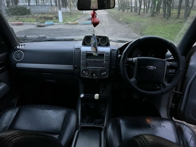 Черный Форд Рейнджер, объемом двигателя 2.5 л и пробегом 231 тыс. км за 5200 $, фото 14 на Automoto.ua