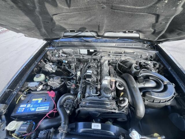 Черный Форд Рейнджер, объемом двигателя 2.5 л и пробегом 278 тыс. км за 6999 $, фото 10 на Automoto.ua