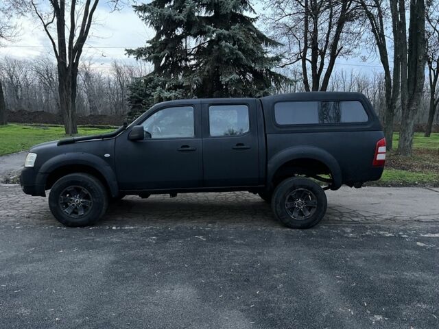 Черный Форд Рейнджер, объемом двигателя 2.5 л и пробегом 231 тыс. км за 5200 $, фото 7 на Automoto.ua